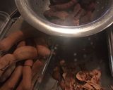 A picture of step 1 of Tamarind, Mamey & Sour Sop.
