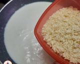 A picture of step 2 of Apple mawa rabdi.