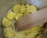 A picture of step 2 of Creamy mashed potato.