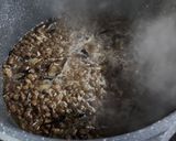 Foto del paso 6 de la receta: 👳🏻‍♀️🇹🇷Mujaddara - Arroz con lentejas y cebolla frita, acompañado de ensalada árabe y yogur con menta 🇹🇷👳🏻‍♀️