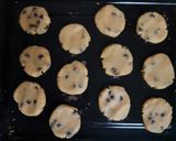 Foto langkah ke 3 dari resep 1151. Crunchy Chocochip Cookies.