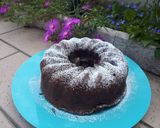 Foto del passaggio 5 della ricetta Ciambella al cacao con cuore di mascarpone