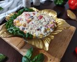 Sałatka makaronowa z salami krok przepisu 1 zdjęcie