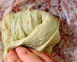 Foto langkah ke 6 dari resep Green Tea Taro Sourdough Bread.