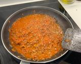 Foto del paso 5 de la receta: Pasta con crema de tomates cherry y carne picada al vino tinto