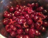 Didergős tejszínes meggyleves recept fázis 1 fotója