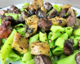 Foto del paso 7 de la receta: Macarrones con longaniza, relleno y portobello al ajillo
