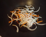 Foto del paso 3 de la receta: Nido de fideos de arroz acompañado 😉😉😉😉