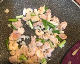 Foto langkah ke 3 dari resep Nasi siram ayam jamur.