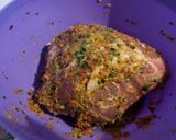 Foto del paso 2 de la receta: Bondiola con sabor puertorriqueño