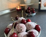 صورة لخطوة 4 من وصفة كرات طاقة بالكرز