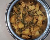 मूली के पत्तों की सब्जी (Mooli ke patto ki sabzi recipe in Hindi) रेसिपी चरण 4 फोटो
