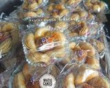 Foto langkah ke 5 dari resep Pastry Bunga isi kacang.