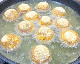 Foto langkah ke 5 dari resep Bola Ubi Ungu Isi Coklat.