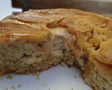 Foto del passaggio 5 della ricetta Torta soffice di mele (rovesciata)