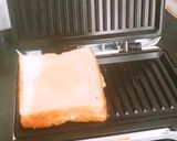 A picture of step 2 of Bread toast.