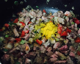 Foto del paso 5 de la receta: Empanadas de carne cortada a cuchillo