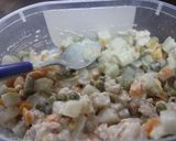 Foto del paso 4 de la receta: Ensaladilla marinera en barquitas