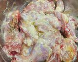 A picture of step 1 of Shahi Mughlai Chicken Maharani.