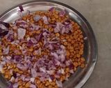 A picture of step 2 of Chana chaat.