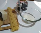 Foto del passaggio 1 della ricetta Cacio e pepe