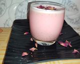 A picture of step 4 of Rose Thandai.