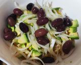 Foto del paso 4 de la receta: Ensalada de naranja y aguacate