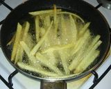 Foto del paso 5 de la receta: Pollo frito con papas fritas