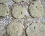 Gambar langkah 3 resipi Boxty Irish Potato Pancakes.