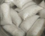 Foto langkah ke 3 dari resep Lontong plastik irit gas.
