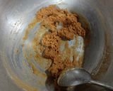 A picture of step 3 of Ginger powder panjeeri.