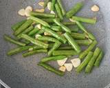 French Long Bean with Beef and Homemade Gravy recipe step 2 photo