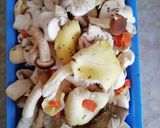 Tejszínes gomba mártás 🍄 recept fázis 1 fotója