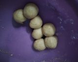 Foto langkah ke 1 dari resep Bolen Isi Pisang, Coklat dan Keju.