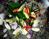 Foto langkah ke 2 dari resep Tumis kacang panjang pakai kecap.