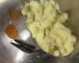A picture of step 7 of Bangladesh Easy Potato Puri.