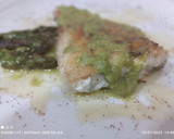 Foto del paso 3 de la receta: Merluza con crema de espárragos trigueros