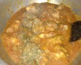 A picture of step 3 of Lahori chicken karae.