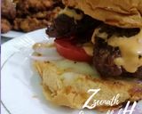 A picture of step 5 of Homemade Zinger Burger.