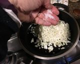 Foto del paso 2 de la receta: Hortalizas divertidas: "Arroz" amarillo de coliflor
