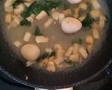 Foto langkah ke 5 dari resep MPASI : Bubur kangkung tahu telur puyuh (6 bln).