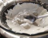 A picture of step 1 of White Chocolate with Nutella Filling.