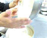 Foto del paso 4 de la receta: Pastel Tres leches