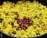 A picture of step 4 of Mixed vegetables chiwda upma.