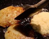 A picture of step 3 of Potato Pancakes 🥔🥚.