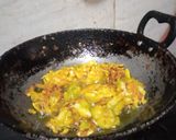 A picture of step 3 of Cabbage onion pakoda.