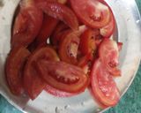 A picture of step 1 of Instant paneer capsicum ki sabji.