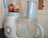 A picture of step 1 of Strawberry Banana Smoothie.