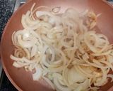 Foto del paso 2 de la receta: ~Atún con cebolla a la miel~ 🌹