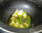 साबुदाणा खिचडी (sabudana khichdi recipe in marathi) रेसिपी स्टेप 2 फोटो 